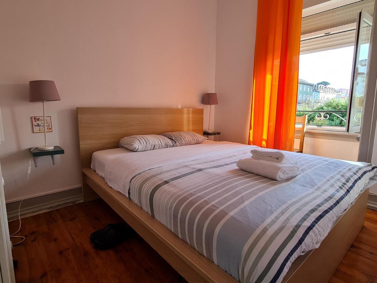 Shangri-La Hostel Anjos 리스본 외부 사진